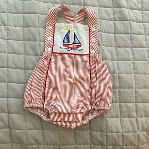 NWOT Little English 3 m. bubble